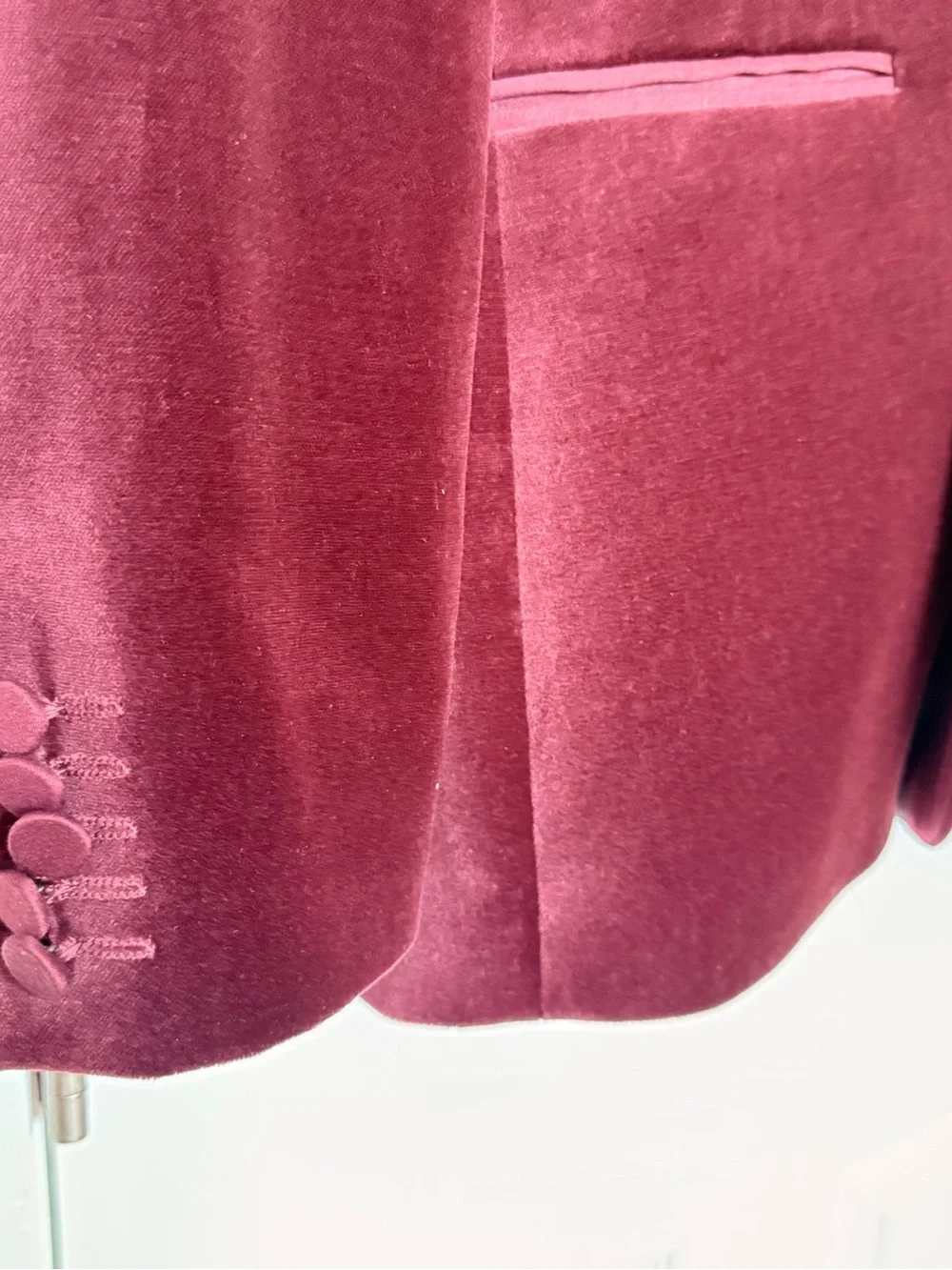 Express Men's Velvet Tuxedo Jacket in Deep Burgundy